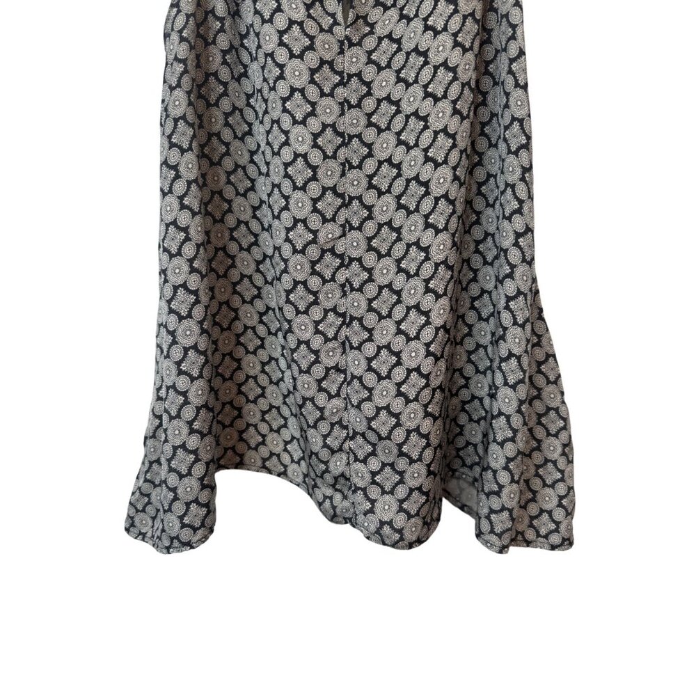 2/$30 ZARA Small Black & White Sleeveless Patterned Blouse - Picture 6 of 12